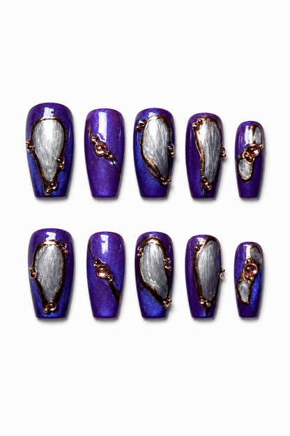 Mystic Amethyst purple cat eye reusable press-on nails