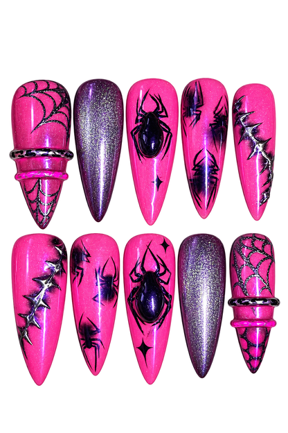 SPIDER KISS