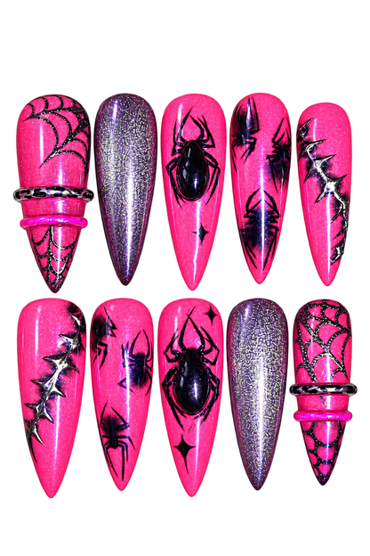 SPIDER KISS