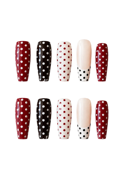 POLKA CHIC