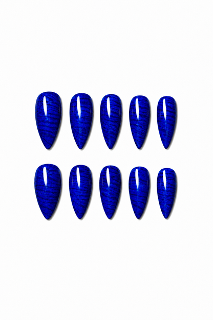 Sapphire Tiger Cat Eye reusable blue magnetic press-on nails